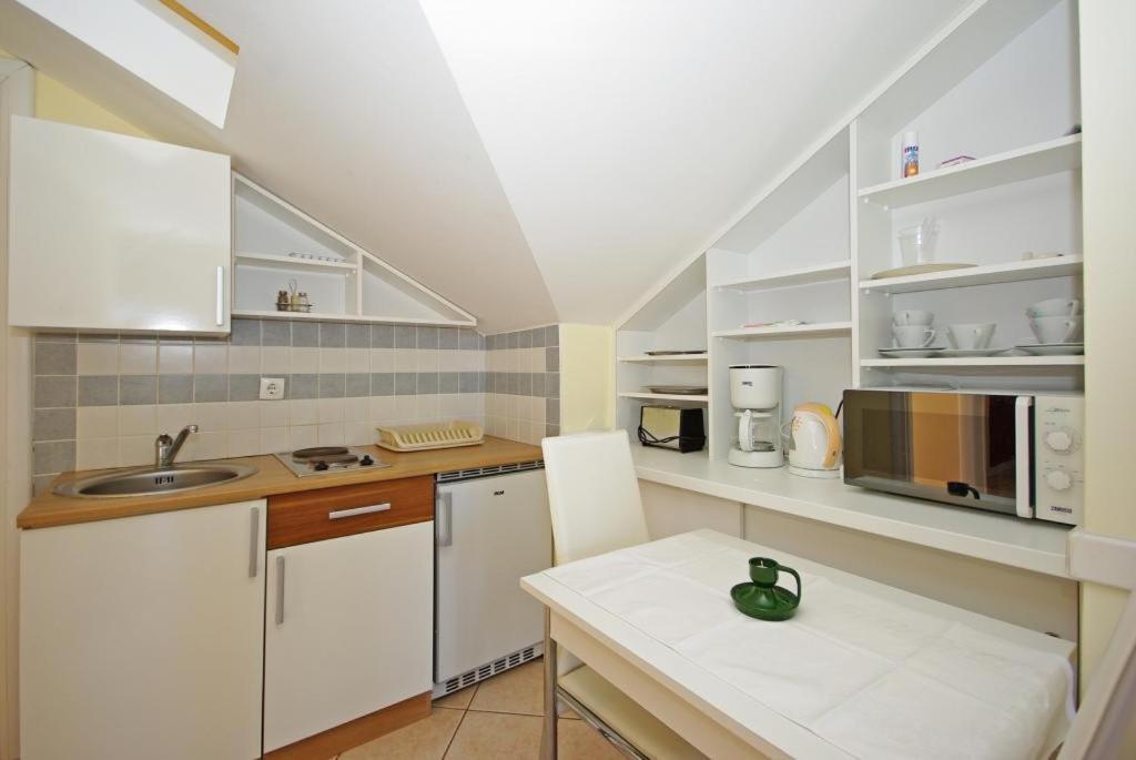 Apartments Villa Rose Сумартин Экстерьер фото